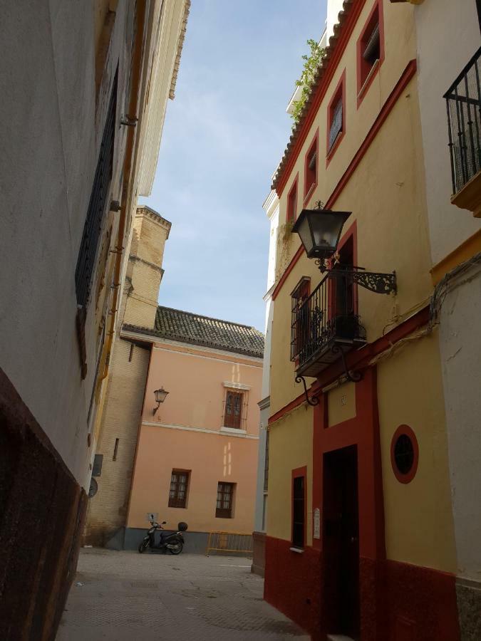 Recuerdos De La Abuela Apartment Seville Exterior photo